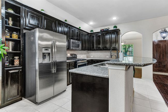 1402 White Water Ln, House other with 4 bedrooms, 2 bathrooms and null parking in Rockwall TX | Image 8