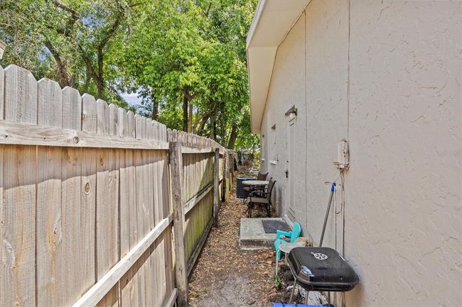 15629 Waverly St, Home with 4 bedrooms, 2 bathrooms and null parking in CLEARWATER FL | Image 34