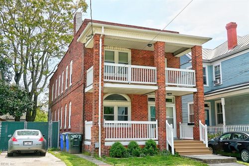 305 W 36th St, Norfolk, VA, 23508-3203 | Card Image