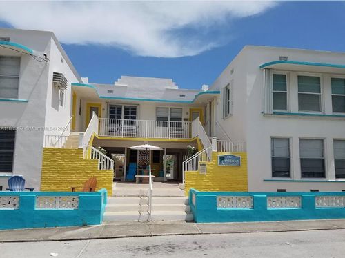 apt-10-309 Crocus Ter, Hollywood, FL, 33019-2326 | Card Image