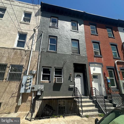 2055 W Oxford St, PHILADELPHIA, PA, 19121-4001 | Card Image