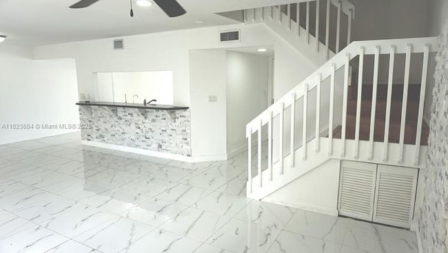 NONE - 1705 San Remo Cir, Townhouse with 4 bedrooms, 3 bathrooms and null parking in Homestead FL | Image 5