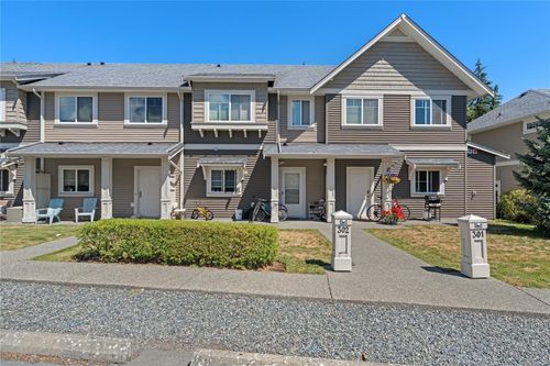 302-1675 Crescent View Dr, Nanaimo, BC, V9S0A8 | Card Image