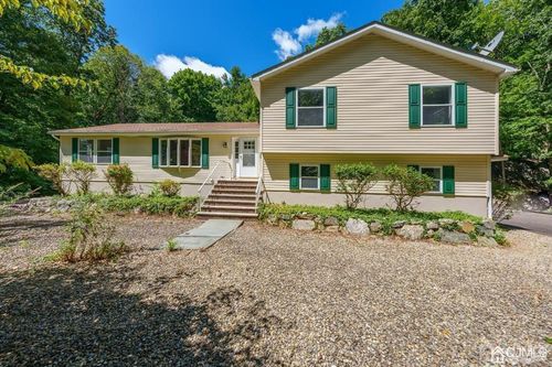 1 Logan Ln, Sussex, NJ, 07461-4764 | Card Image