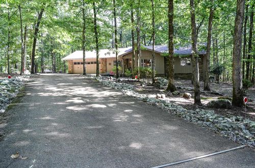 11 Acceso Ln, Hot Springs Village, AR, 71909-3717 | Card Image
