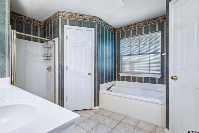 902 Bobwhite Ln, House other with 4 bedrooms, 2 bathrooms and null parking in Whitehouse TX | Image 23