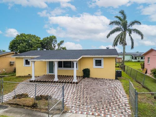 1528 Singletary Avenue, Pahokee, FL, 33476 | Card Image