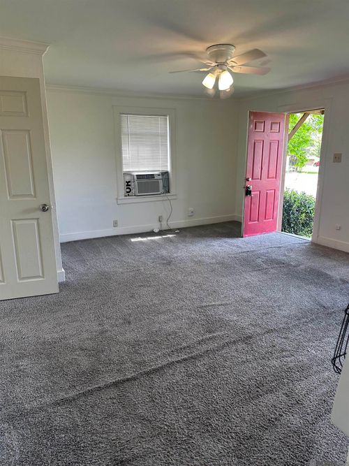 110 Pine St, Port Allen, LA, 70767 | Card Image