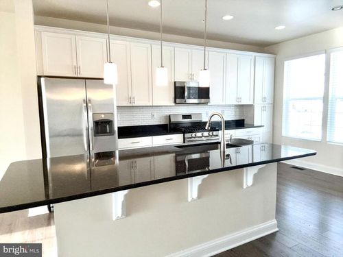 1347 Spindrift Rd, ABERDEEN, MD, 21001-3954 | Card Image