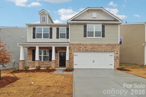 7636 Bainbridge Rd, Sherrills Ford, NC, 28673-8232 | Card Image