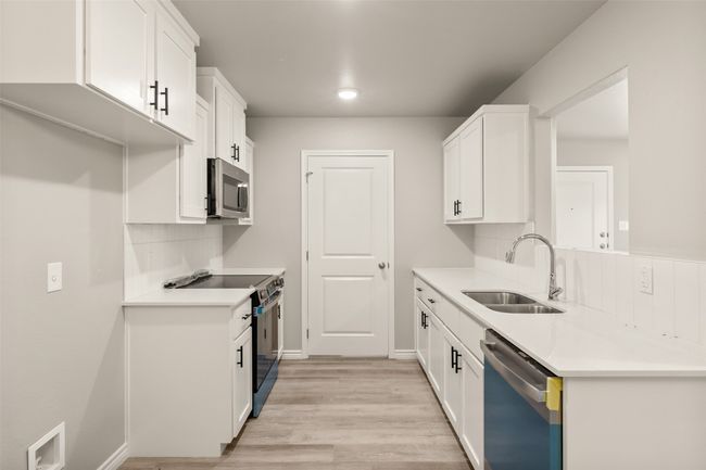 218 Melissa St, Home with 3 bedrooms, 2 bathrooms and null parking in Eddy TX | Image 12