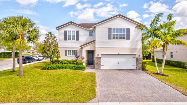 92 Palmetto Ln, House other with 4 bedrooms, 3 bathrooms and null parking in Royal Palm Beach FL | Image 48