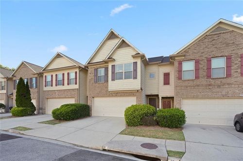 332 Oaktown Ct, Lawrenceville, GA, 30044-3890 | Card Image