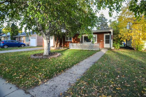 1425 12th Street N, Fargo, ND, 58102 | Card Image
