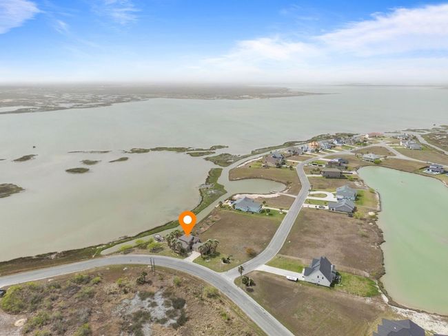 1022 Cape Velero Dr, House other with 3 bedrooms, 3 bathrooms and null parking in Rockport TX | Image 40