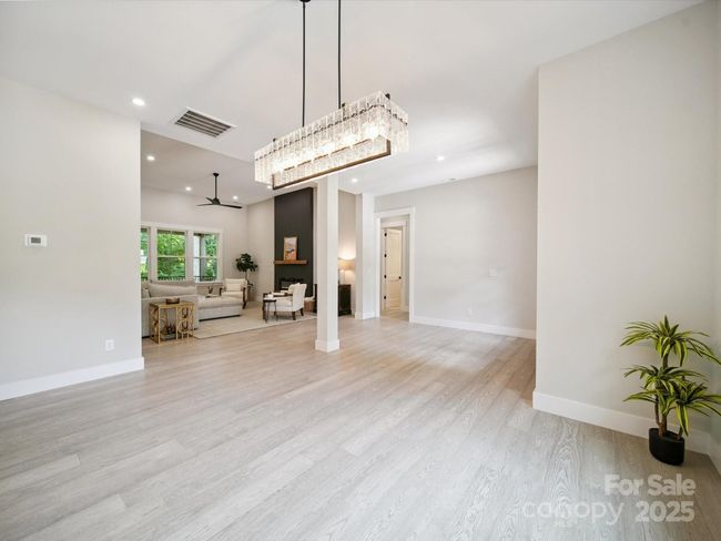 Dining Room | Image 13