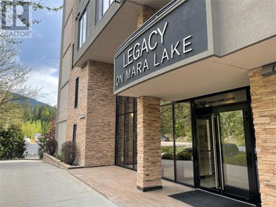 506 - 326 Mara Rd West, Condo with 3 bedrooms, 2 bathrooms and 2 parking in Sicamous BC | Image 2