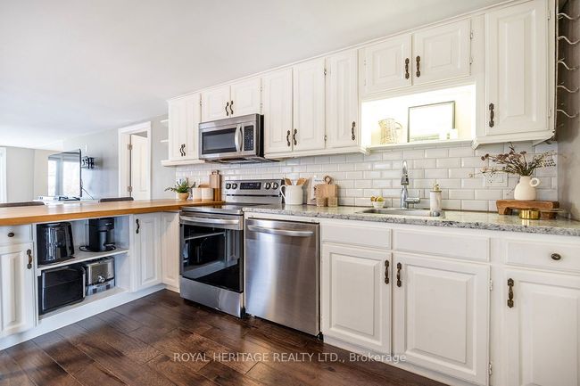 5119 Halstead Beach Rd, House other with 2 bedrooms, 3 bathrooms and 6 parking in Hamilton Township ON | Image 14