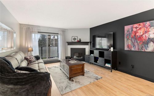 402-1241 Fairfield Rd, Victoria, BC, V8V3B3 | Card Image