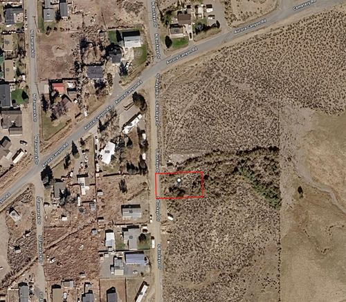 45 S Buckeye Dr, Bridgeport, CA, 93517-8122 | Card Image