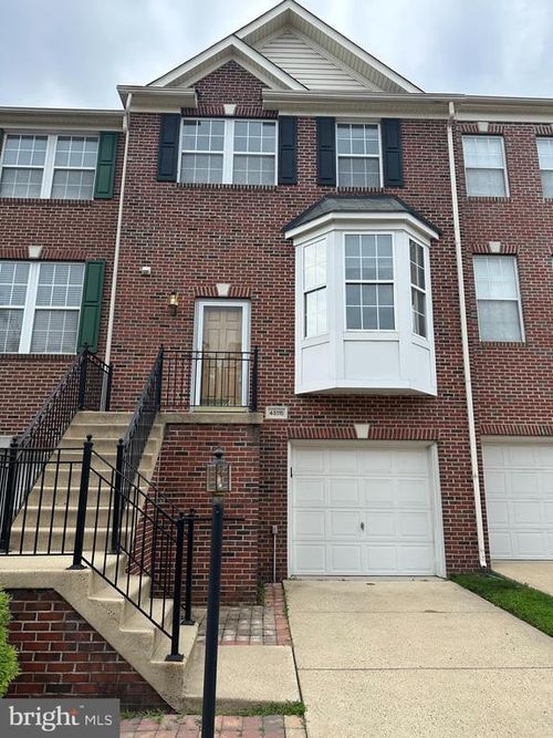 43115 Forest Edge Sq, BROADLANDS, VA, 20148-4046 | Card Image
