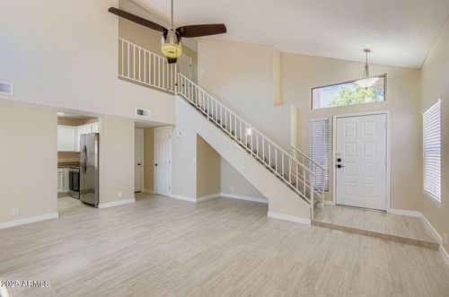 4055 W Whispering Wind Dr, Glendale, AZ, 85310-5105 | Card Image