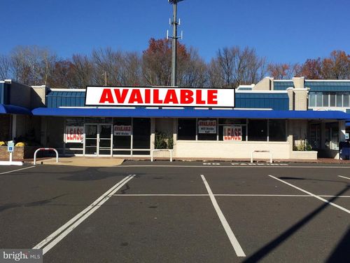 364 W Trenton Ave, Morrisville, PA, 19067-2004 | Card Image