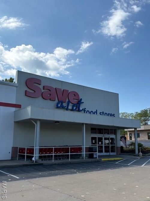 2700 W Osage St, Pacific, MO, 63069-3430 | Card Image