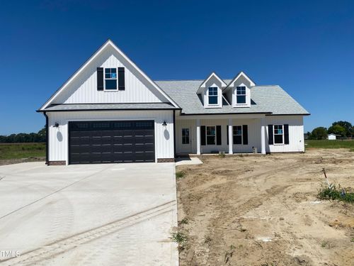 217 Rae Dr, Pikeville, NC, 27863-4703 | Card Image