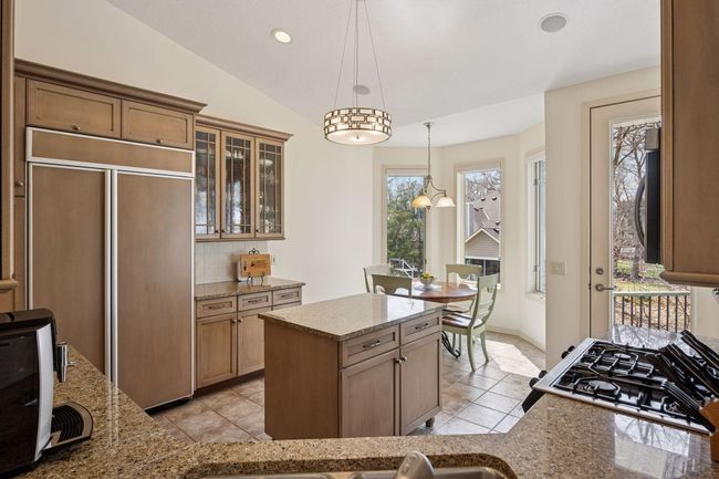 Gourmet kitchen | Image 16