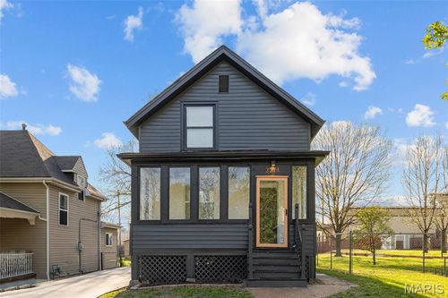 3211 Portis Ave, Saint Louis, MO, 63116-2025 | Card Image