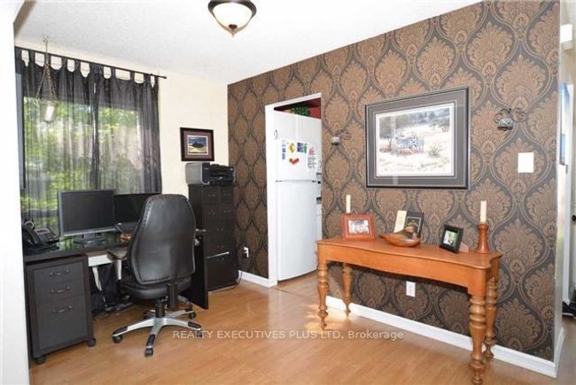 1 Homer Sq, House other with 3 bedrooms, 2 bathrooms and 3 parking in Brampton ON | Image 7