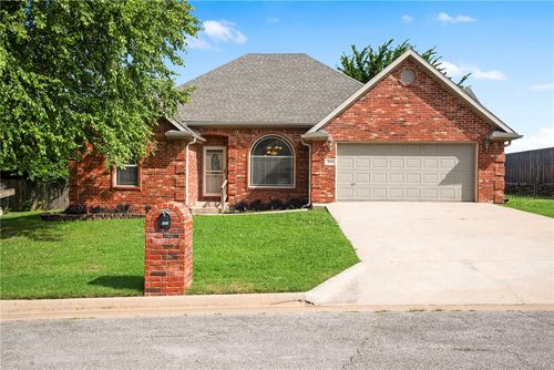 808 Herron St, Prairie Grove, AR, 72753-2814 | Card Image