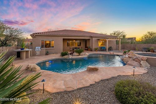 10561 S Coyote Melon Loop, Vail, AZ, 85641-2592 | Card Image