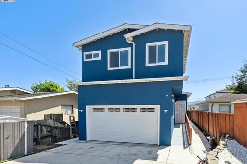 718 Baden Ave, South San Francisco, CA, 94080-2550 | Card Image