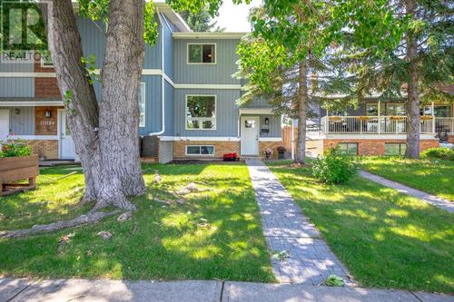 11119 Oakfield Dr Sw, Calgary, AB, T2W3H3 | Card Image