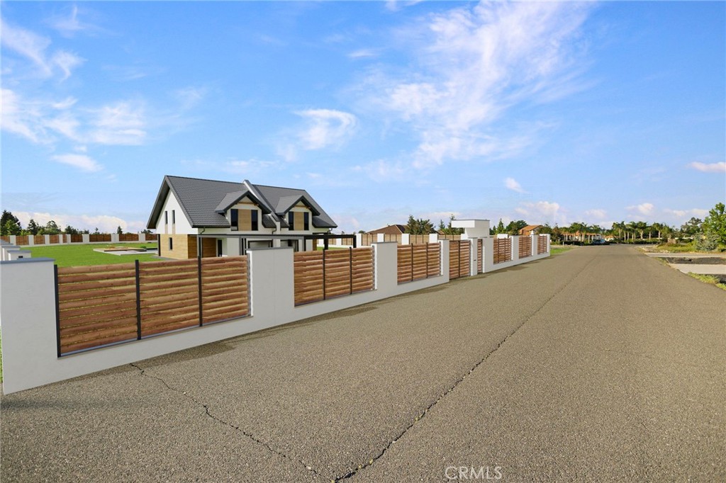 Land in Orland 3