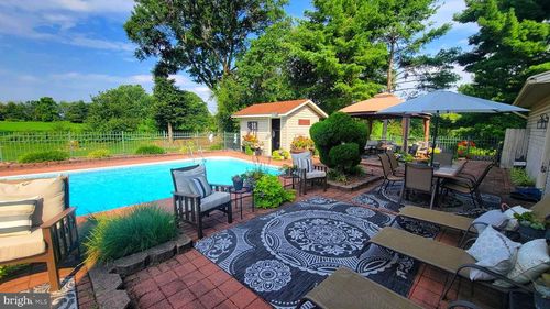 2617 Williamsburg Cir, CHAMBERSBURG, PA, 17202-9752 | Card Image
