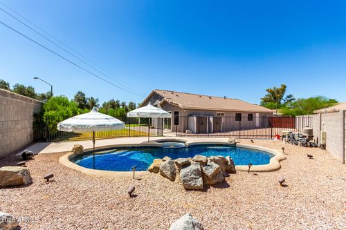 723 N Joshua Tree Ln, Gilbert, AZ, 85234-3238 | Card Image