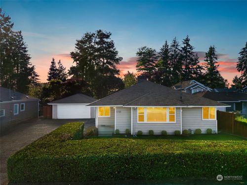 1733 Aberdeen Avenue Ne, Renton, WA, 98056 | Card Image