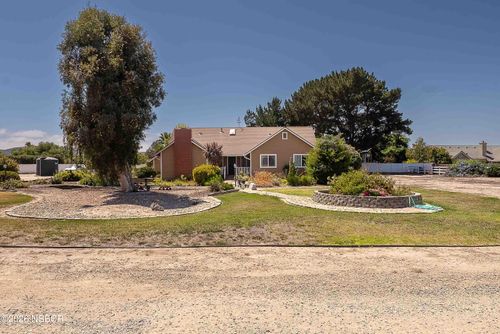 4343 Crew Ln, Santa Maria, CA, 93455-6037 | Card Image
