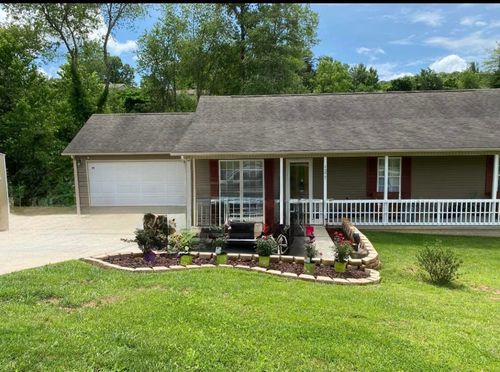 1277 E Pittsburg Church Rd, London, KY, 40741-9046 | Card Image