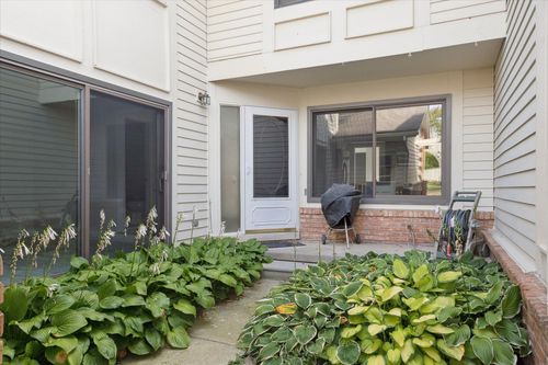 14-7020 E Bridge Way Rd, West Bloomfield, MI, 48322 | Card Image