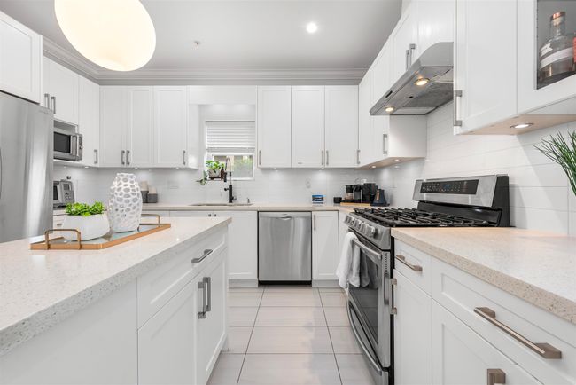 4355 Fleming St, Townhouse with 3 bedrooms, 3 bathrooms and 1 parking in Vancouver BC | Image 7