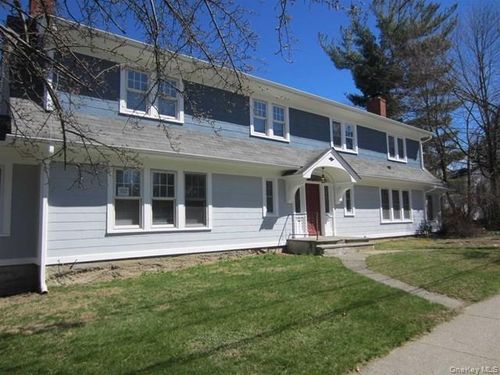 2-212 S Cherry St, Poughkeepsie, NY, 12601-4928 | Card Image