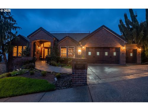 10257 Se Crescent Ridge Loop, Happy Valley, OR, 97086-3044 | Card Image