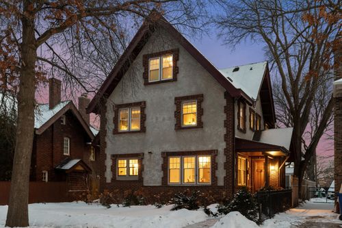 806 Osceola Ave, Saint Paul, MN, 55105-3328 | Card Image