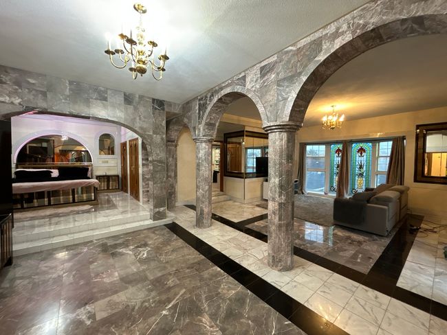 4202 Elm St, House other with 5 bedrooms, 5 bathrooms and 2 parking in East Chicago IN | Image 37