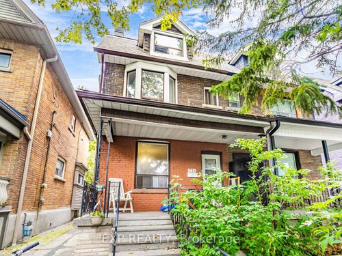235 Grace St, Toronto, ON, M6G3A7 | Card Image