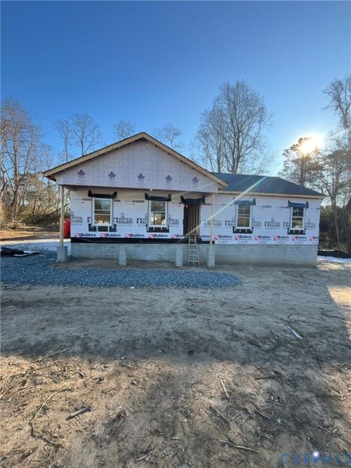 95 Woodland Heights Rd, Warsaw, VA, 22572-5207 | Card Image